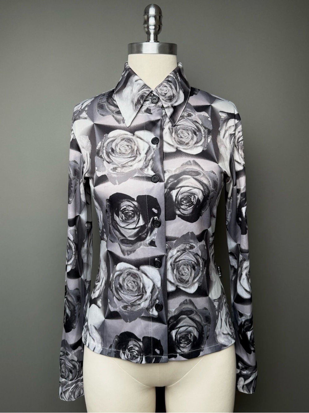 Vintage Tripp NYC Digital Rose Long Sleeve Collar Shirt Small